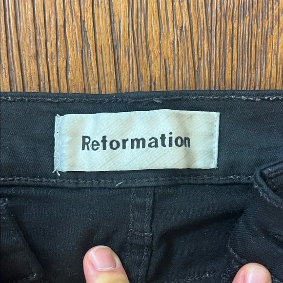 Reformation Distressed Women Jeans - Picture 2 of 3